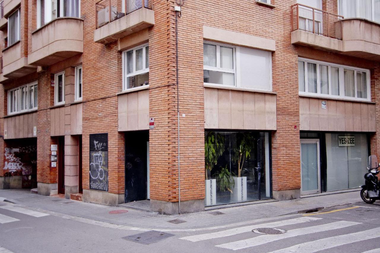 Barcelona City North Hostal Kültér fotó