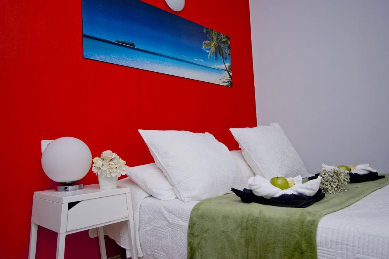 Barcelona City North Hostal Kültér fotó