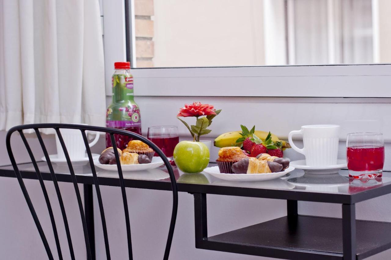Barcelona City North Hostal Kültér fotó