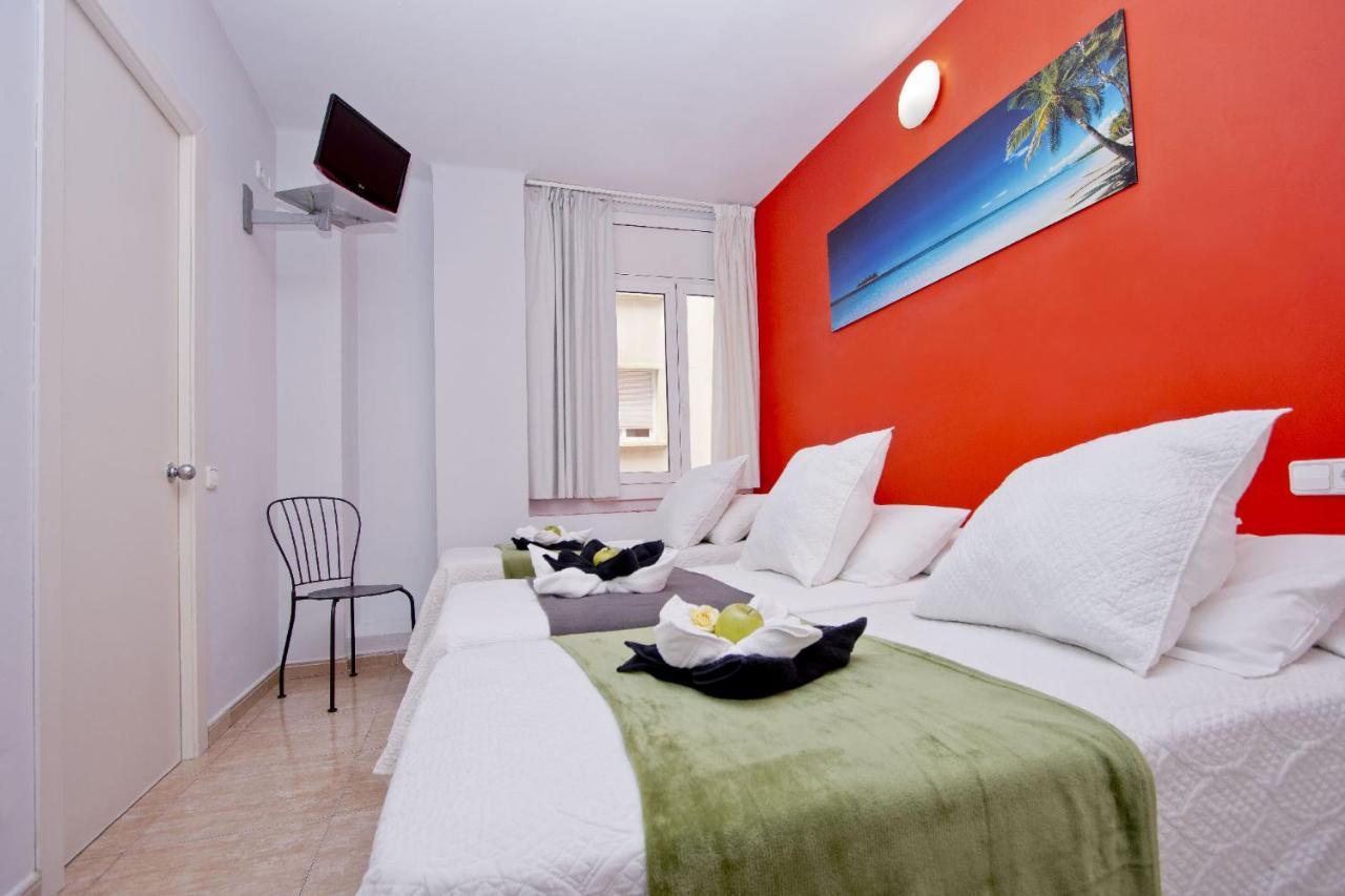 Barcelona City North Hostal Kültér fotó